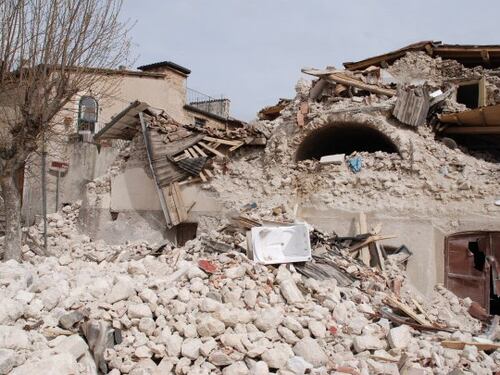 «Paghi il canone Rai». Ma la casa in Abruzzo è crollata