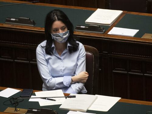 Caos scuola, pronta la sfiducia della Lega contro la ministra Azzolina