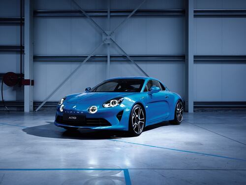 La piccola Alpine A110 della Renault debutta in Italia