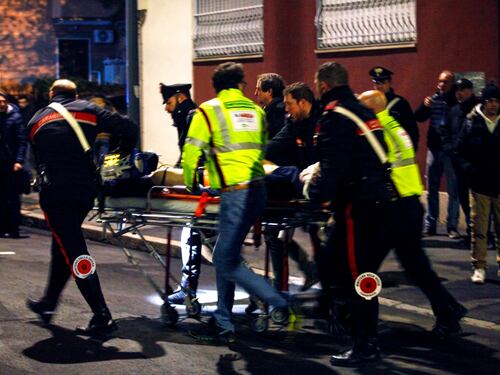 Intossicati mentre pulivano un forno. Tre operai morti a Milano
