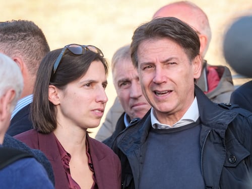 Manovra, le opposizioni fanno muro con 2.600 emendamenti: la strategia ostruzionistica