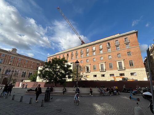 Sì a hotel più grandi e via il limite di 60 stanze. Ecco le nuove regole comunali