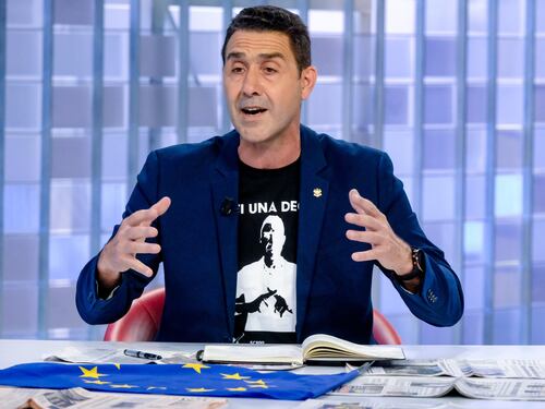 Vannacci è stufo del Gay Pride: “Carnevalata, ostentazione esibizionista”