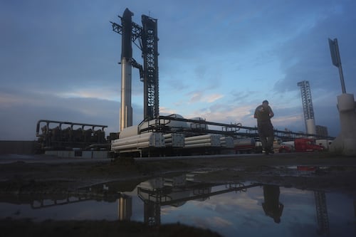 Space X, altro colpo per Musk: annullato il test del megarazzo Starship