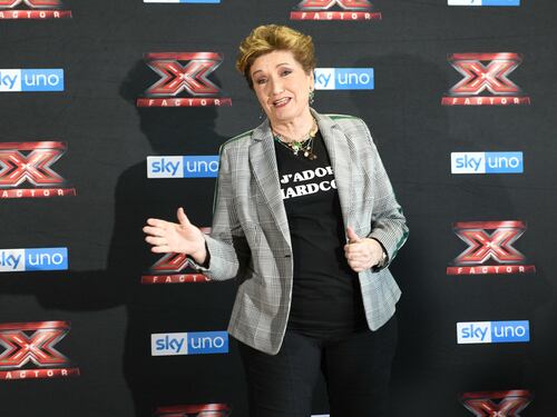 Mara Maionchi e Manuel Agnelli ai ferri corti, il live tra insulti e parolacce
