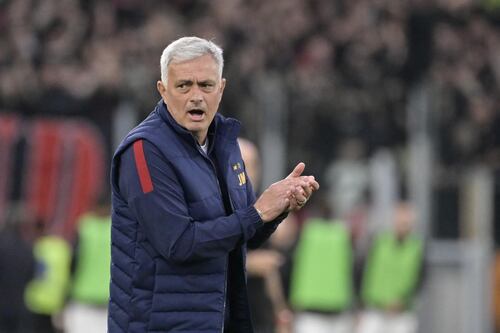 Mourinho contro l'arbitro Chiffi: l'ultimo sfogo e squalifica in arrivo