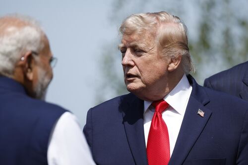 L'annuncio di Donald Trump: "Presto sanzioni su petrolio russo"