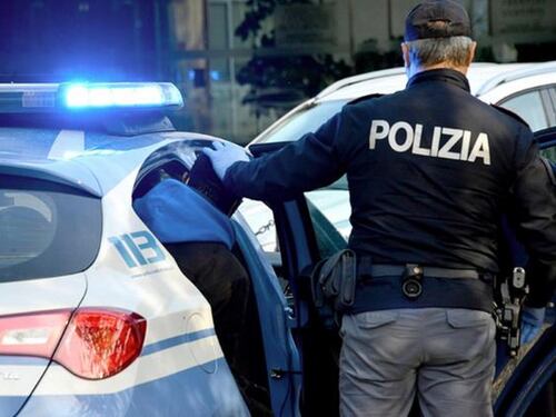 Roma, arrestato il rapinatore seriale della Magliana: colpito lo stesso negozio per sei volte