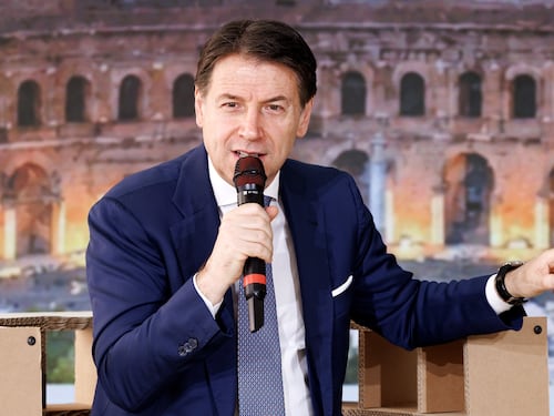 Conte, quelle strane intercettazioni tra gli avvocati amici di Giuseppi