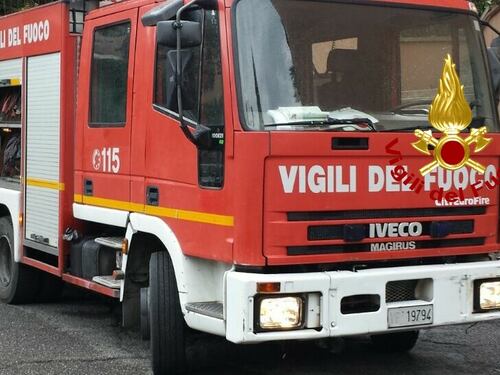 Roma, fuga di gas all'asilo. Evacuata dai vigili del fuoco la scuola in via Conti