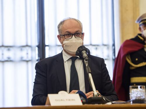 Caro Roberto Gualtieri, gli evasori di Roma se li cerchi li trovi: ecco chi sono