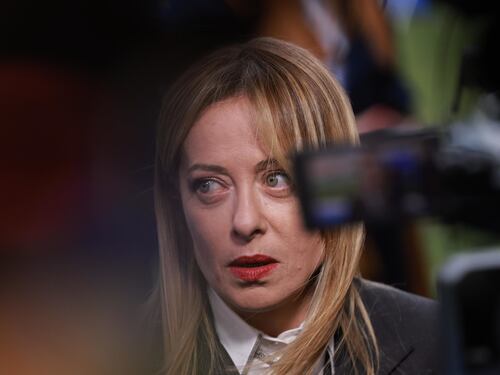 Vertice Ue, il piano di Meloni: "Prima sfida il prezzo dell'energia"