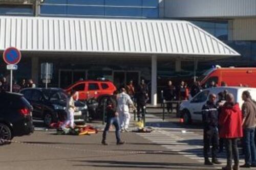 Corsica, spari nell'aeroporto di Bastia. Morti e feriti