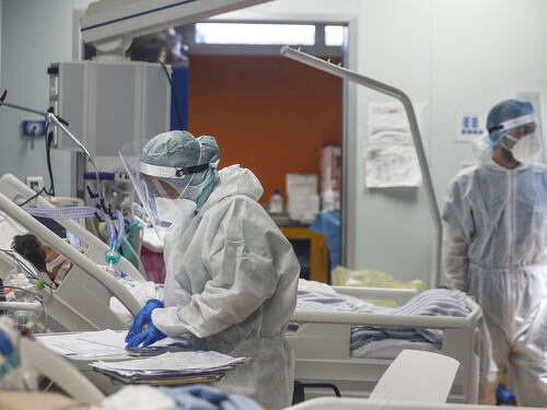 Primo studente positivo a scuola. I nuovi casi nel Lazio sono 165