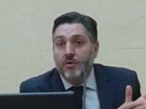 Vicesindaco di Sarzana come un clandestino. La Cina lo rimpatria