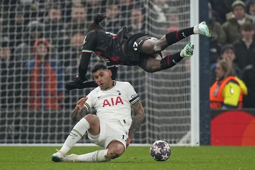 Champions League, il Milan fa 0-0 con il Tottenham e vola ai quarti dopo 11 anni