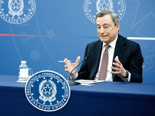 Da Draghi bomba sulla casa. Cinque anni di tregua poi scatteranno supertasse