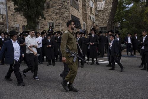 Medioriente, Israele annuncia l'inizio dello sfollamento da Gaza City