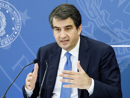 Pnrr, la promessa del ministro Fitto: soldi non spesi per armi a Ucraina