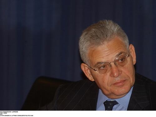 Mosca, Edward Luttwak: "Siamo già in guerra e dobbiamo prepararci"