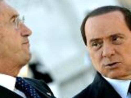 Gianfranco dice "no" Silvio Ringrazia