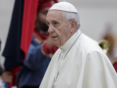 Papa Francesco come Trump: dallo Ior alla Segreteria di Stato, ecco tutte le epurazioni del Pontefice