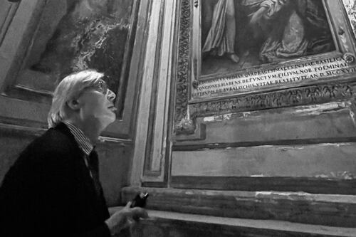 Vittorio Sgarbi, scoperta choc a Roma: capolavori rovinati dalla muffa, scandalo a due passi dalla Soprintendenza