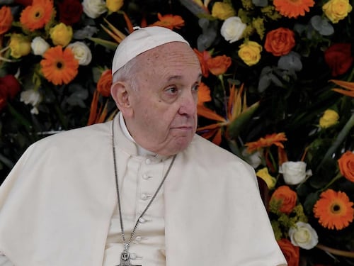 Il Papa dà l'avviso di garanzia a Conte