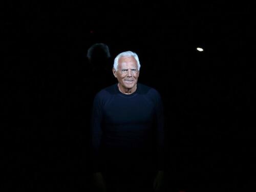 Giorgio Armani, il mondo della moda piange lo stilista che ha riscritto l'eleganza