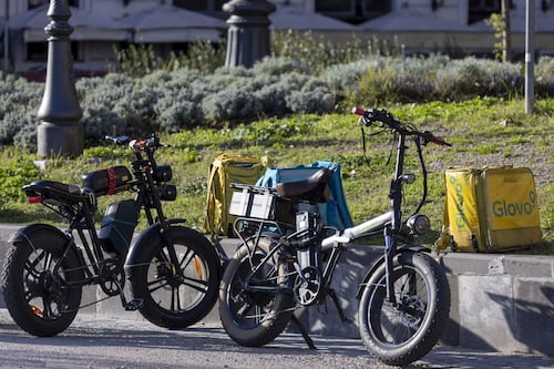 Biciclette veloci come moto. I rider le "truccano" con soli 200 euro