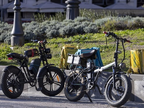 Biciclette veloci come moto. I rider le "truccano" con soli 200 euro
