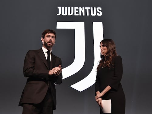 Juventus in festa per il nuovo logo C’è anche Emily Ratajkowski