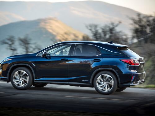 Lexus 450 RX il Suv top che consuma come un'utilitaria