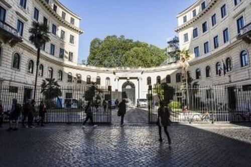 Gli studenti trans potranno iscriversi col nuovo nome al Liceo Ripetta