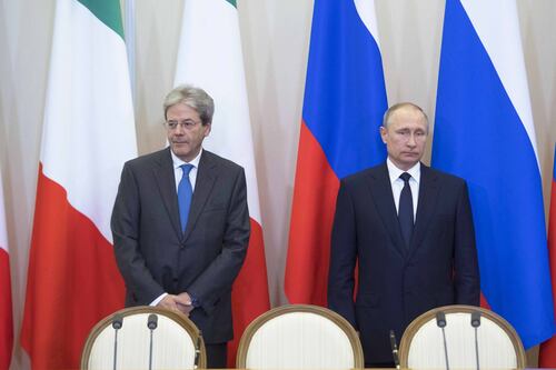 Gentiloni a Sochi. Putin: pronti a dare la trascrizione dell'incontro Trump-Lavrov
