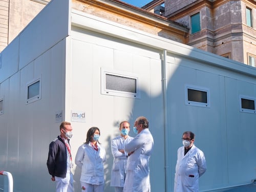 Il Policlinico Umberto I spegne la radioterapia. Macchinari troppo vecchi, malati di tumore spediti in trasferta