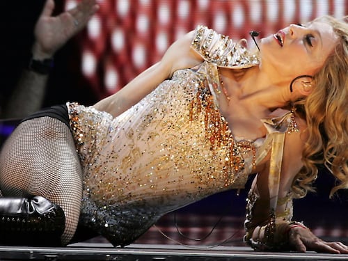 Madonna, come l’hanno pizzicata dopo lo scampato pericolo. “Sulla via della guarigione”