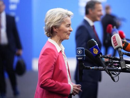 Von der Leyen rischia grosso, i veti mettono in stallo i commissari e la Commissione