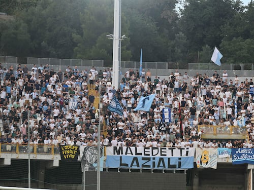 Consegniamo al tecnico le mail di protesta arrivate dai tifosi biancocelesti