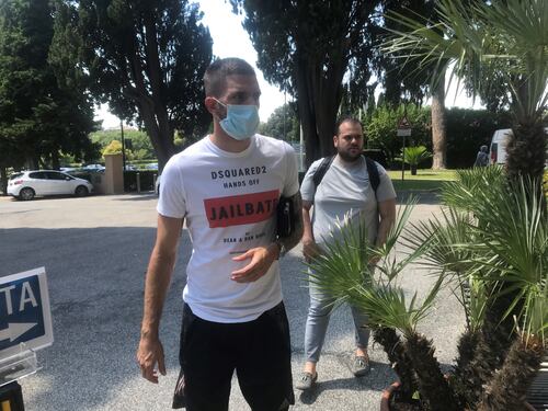 Sollievo Smalling: niente lesioni. Ma si ferma Santon