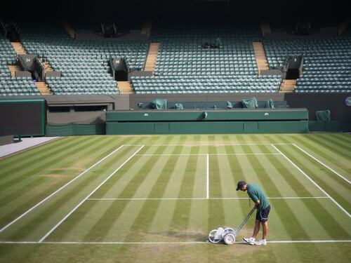 Tennis, è ufficiale: Wimbledon è cancellato