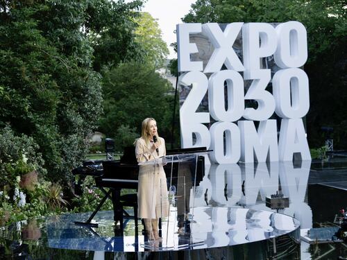 Expo 2030, il duello tra Meloni e bin Salman: la lotta tra Roma e Riad