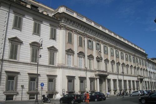 Palazzo Odescalchi e rischi per le sue preziose collezioni