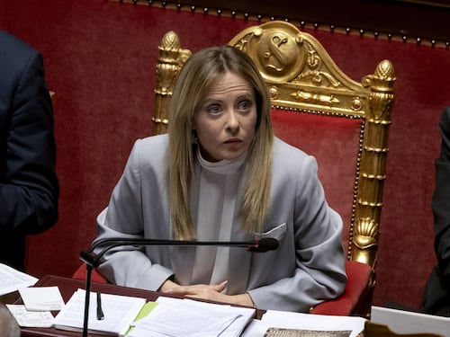 Il trionfo di Meloni sui migranti: legittimo il modello Albania