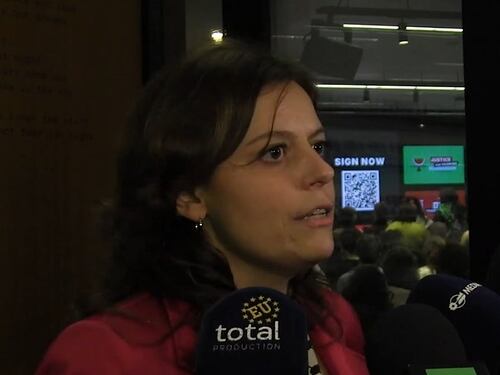 Ilaria Salis, il video surreale: "Felice per Trentini" ma sta con Maduro