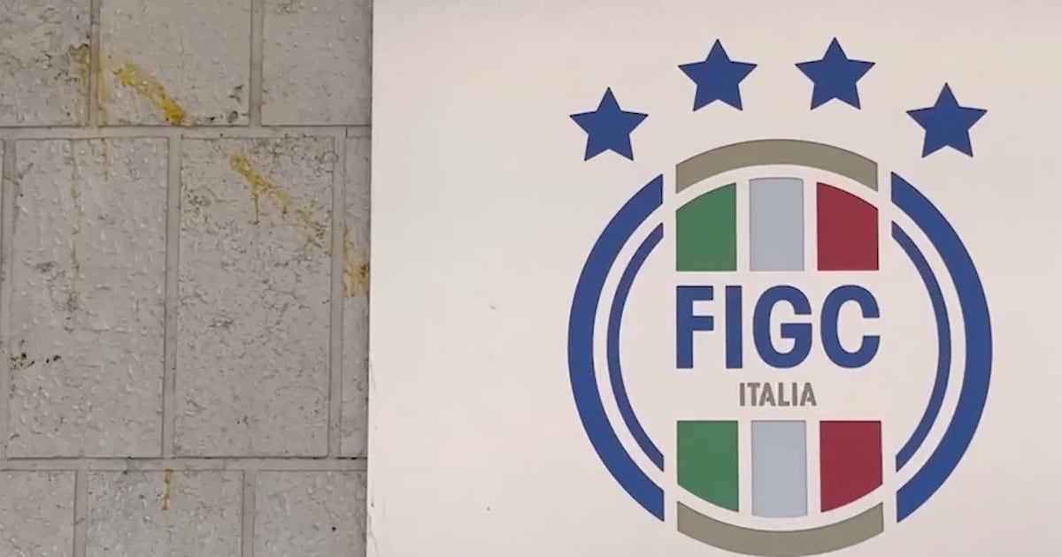 Bosnia-Italia, nella notte lancio di uova contro la sede della Figc a Roma - Il Tempo