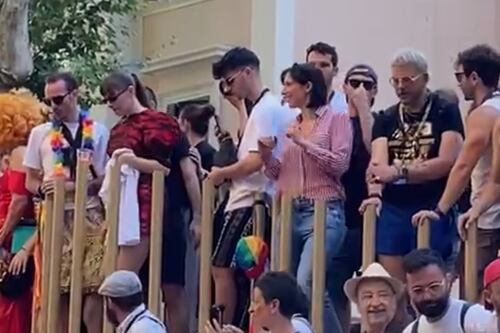 Roma Pride, Elly Schlein scatenata: così balla insieme ad Annalisa. Il video