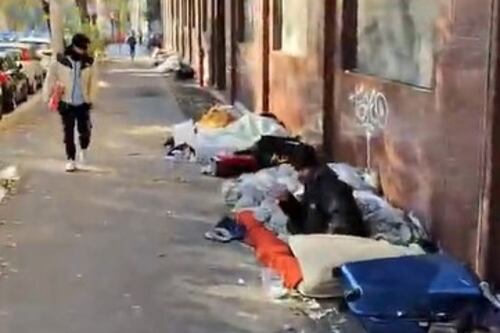 Esquilino, il video della vergogna: "L'accoglienza? La fanno in strada" - Dillo a Noi Roma