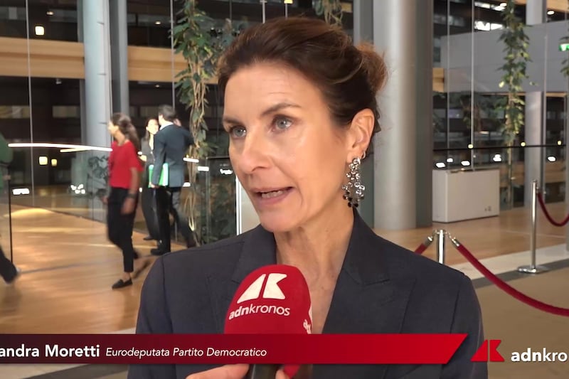 Deepfake, Moretti (Pd): “Ultima frontiera della violenza di genere. Urge educazione affettiva nelle scuole"