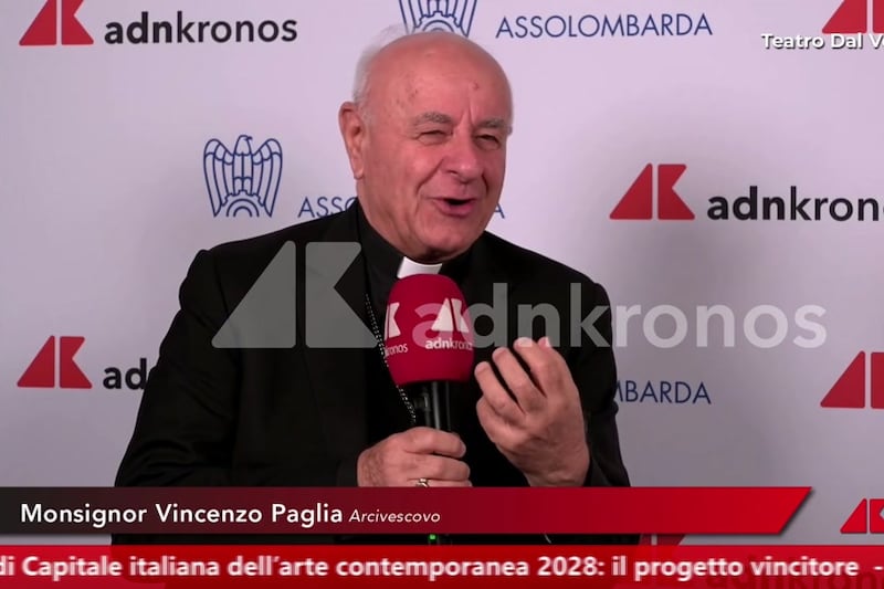 Ai, monsignor Paglia: "La tecnologia deve essere al servizio dell’uomo"